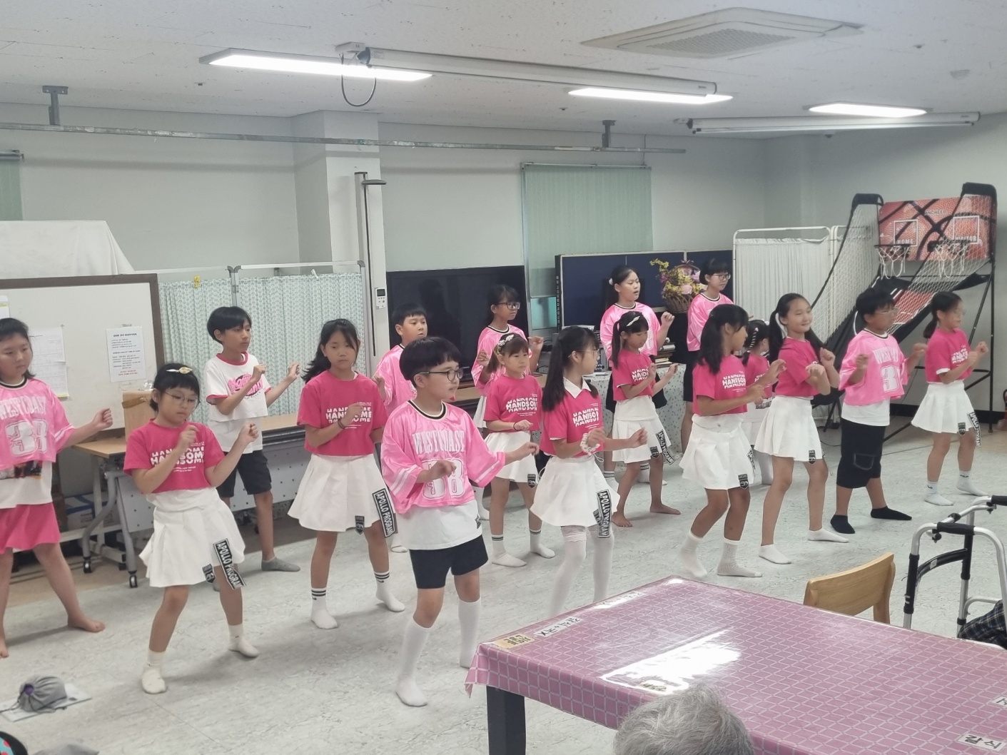 KakaoTalk_20250826_135159979_05.jpg