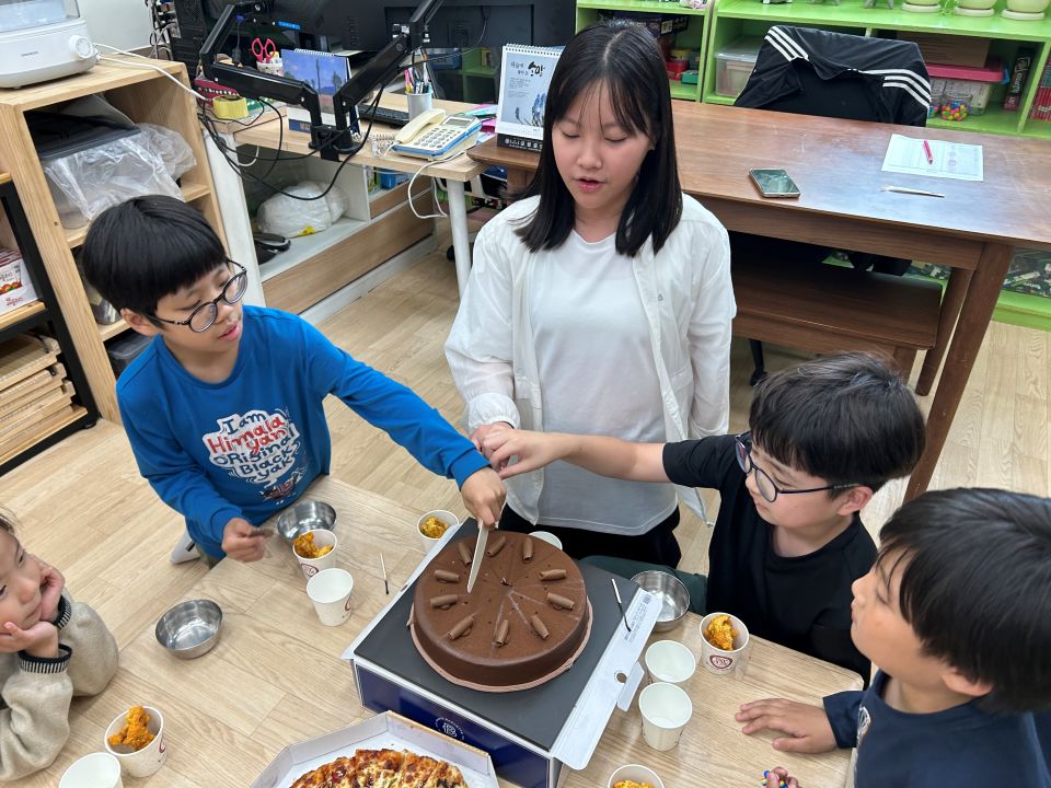 4월생일파티1.jpg